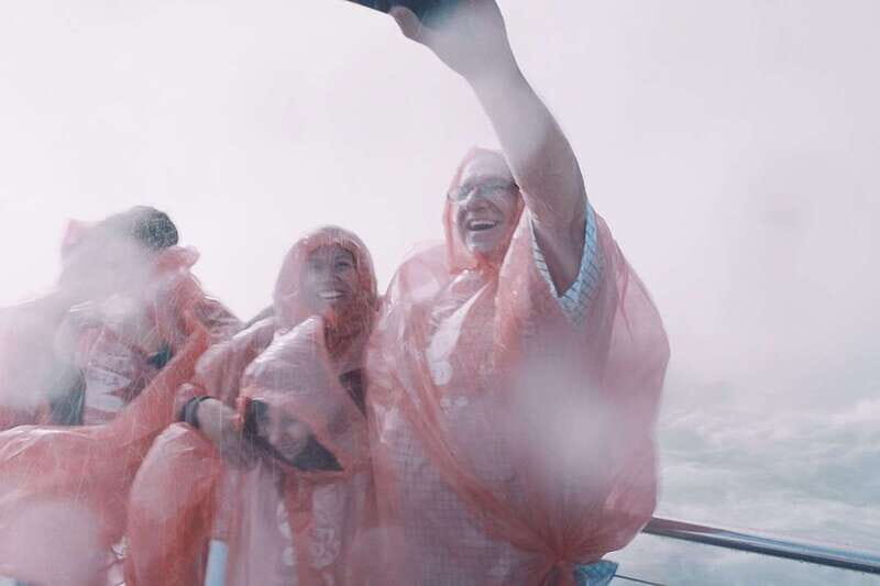 Niagara Falls, ON: Helicopter Ride with Boat & Skylon Lunch - Key Points