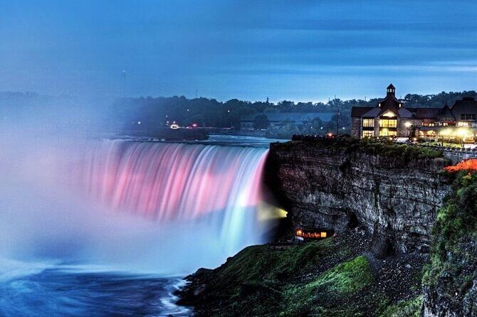 Niagara Falls Premium Night Tour: Fireworks Boat Cruise & Dinner - FAQs