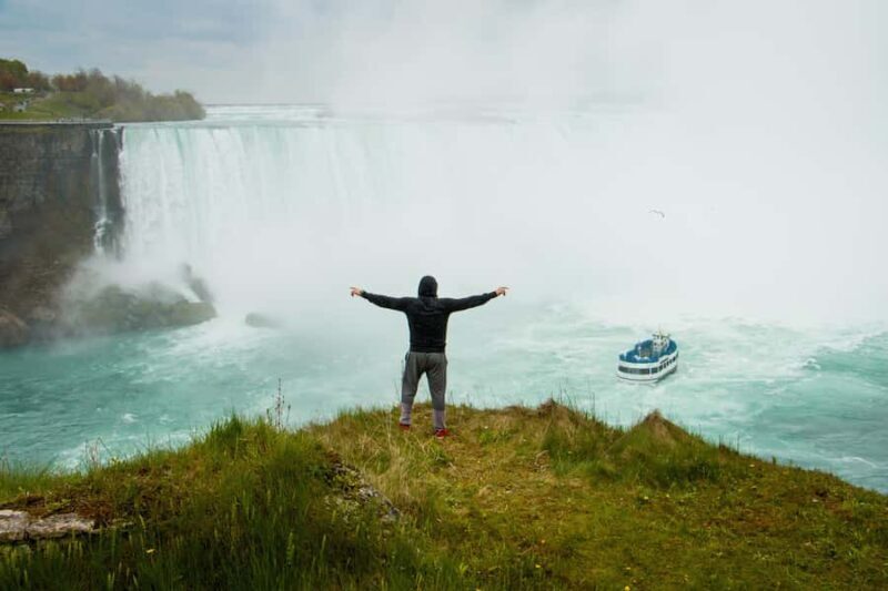 Niagara Falls: Private Sunset Walking Tour - Niagara Falls: Private Sunset Walking Tour