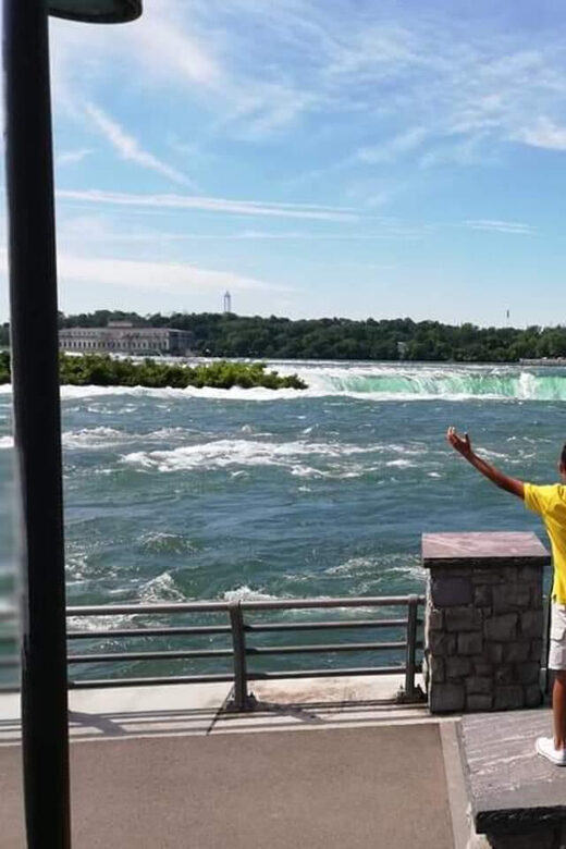 Niagara Falls Tour from New York City - The Guide and Overall Experience