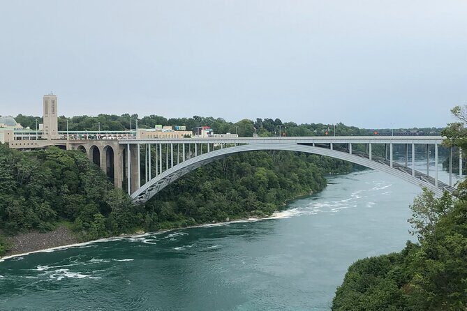 Niagara Falls (US) - 2 day guided bus tour from New York and New Jersey - FAQs