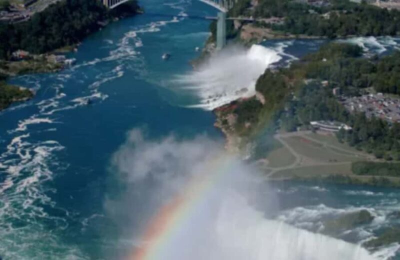 Niagara Falls, USA: Scenic Helicopter Flight over the Falls - The VR Adventure: Niagara Virtual