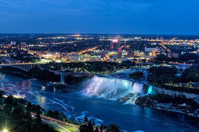 Niagara Falls Walking Tour with Chocolate, Views and Lock Bridge - Key Points