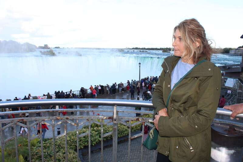 Niagara Falls: Winter Wonder Tour - A Thorough Look at the Niagara Falls Winter Wonder Tour