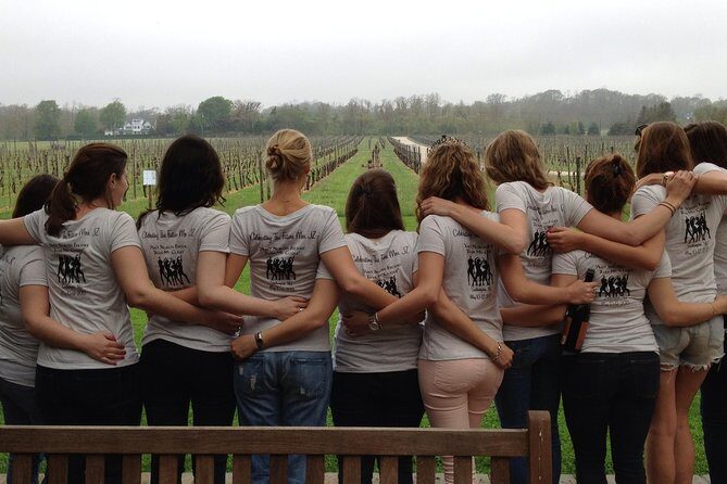 Niagara-on-the-Lake Wine Aft Tour with Cheese from Niagara Falls - Who Will Appreciate This Tour?