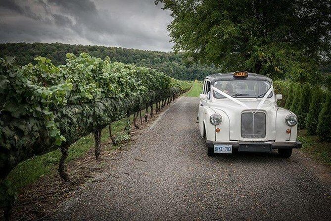 Niagara-on-the-Lake Wine Tour with Lunch -Private Tour in Classic English Cab - Lunch: Gourmet or Picnic