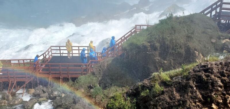 Niagara, USA: Cave of the Winds Adventure Winter Tour - Exploring the Niagara Cave of the Winds Winter Tour