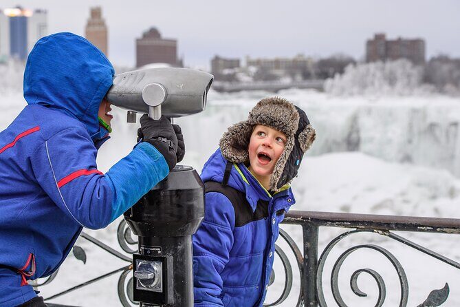 Niagara Winter Wonderland Tour with Attractions and Syrup Taste - Key Points