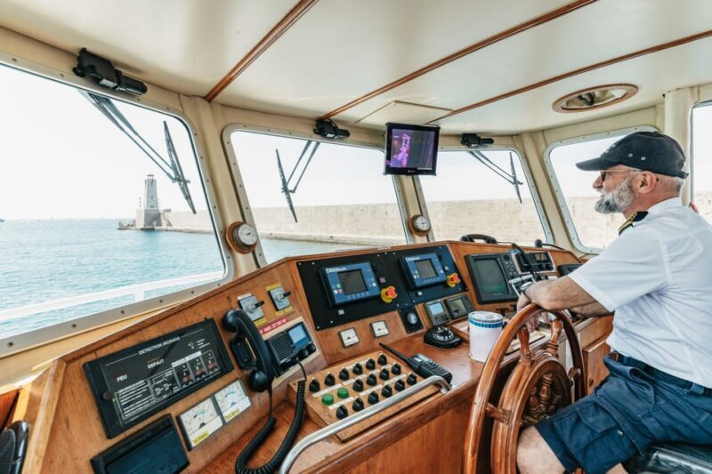 Nice: 1-Hour Sightseeing Cruise to Villefranche Bay - FAQ