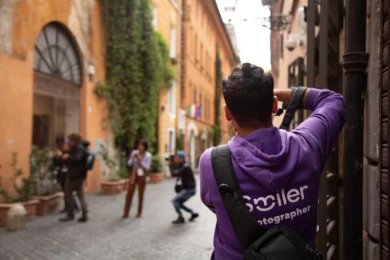 Nice: Private Professional Photoshoot in Old Nice - Key Points