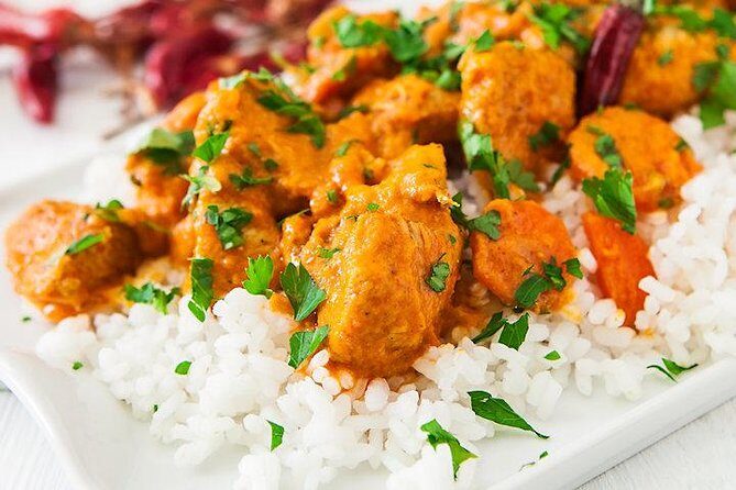 Nicole's Table - Coordinating Curry - An In-Depth Look at Nicole’s Table - Coordinating Curry