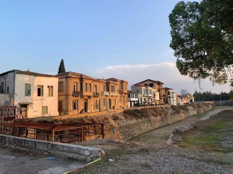 Nicosia: Last Divided City, Tour combining South & North - The Setting: A City Divided but Still Alive