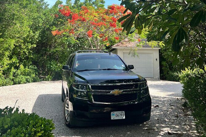 Night Life Luxury Transportation in Turks and Caicos (Round Trip) - From Hotel to Nightlife: A Smooth, Elegant Ride in Providenciales