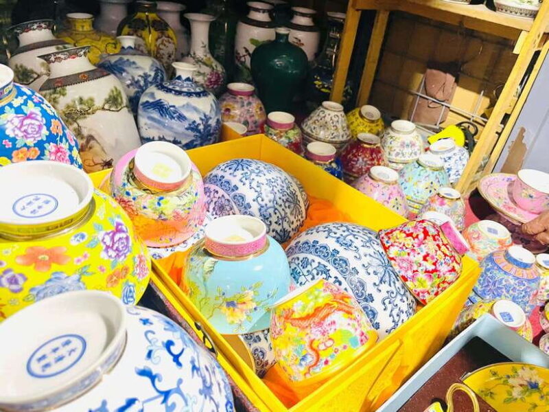 Night Market Haggling Adventure with an English Guide! - FAQs