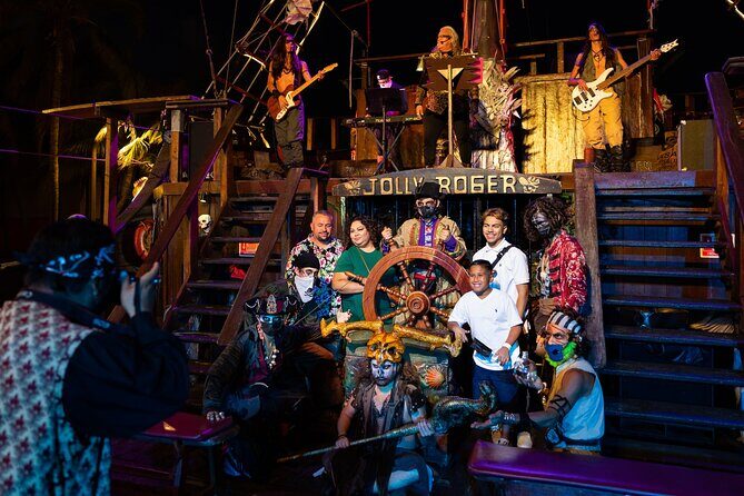 Night Pirate Ship Cruise in Cancún with Show & Lobster Dinner - Who Should Consider This Tour