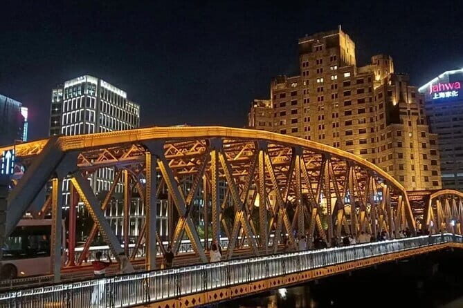 Night River Cruise Tour with Xinjiang Style Dining Experience - A More Detailed Look at the Experience