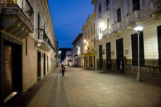 Night Tour in Quito with free time at Old Town - Evening in Quito: A Night Tour That Shows the City’s Magical Side