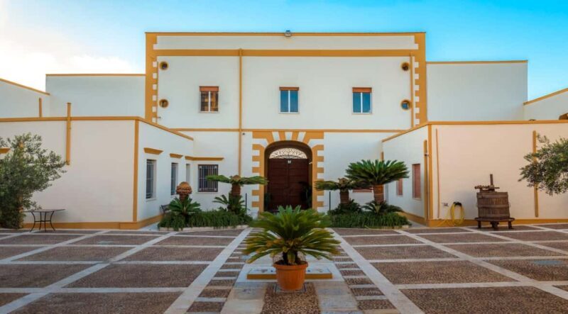Night tour of historic winery and wine tasting with Sicilian cuisine - Why Is This Tour Valuable?