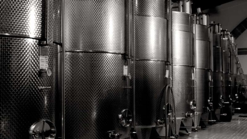 Night tour of historic winery and wine tasting with Sicilian cuisine - Who Will This Tour Suit?