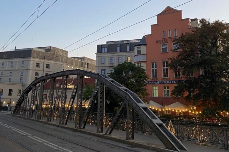 Night tour through Wroclaw - Night Tour Through Wroclaw: A Walk Under the City Lights