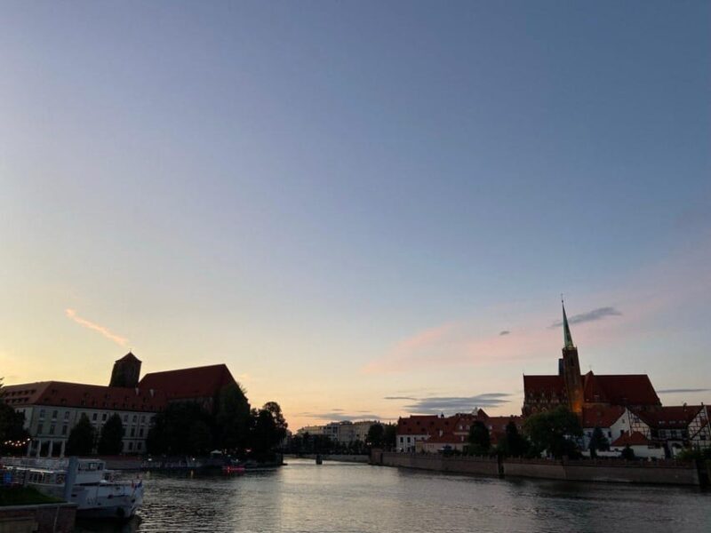 Night tour through Wroclaw - Who Should Consider This Tour?