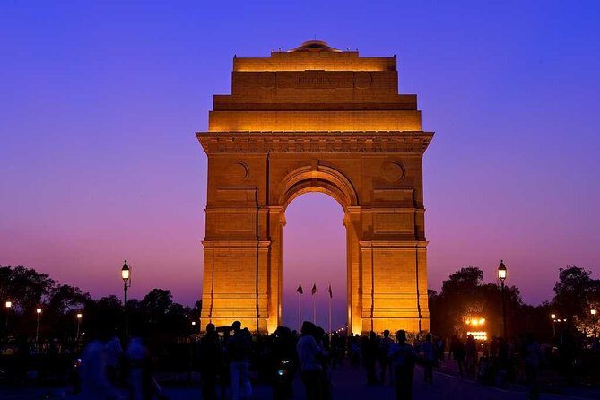 Night view Delhi Tour by AC Car From Delhi - FAQs