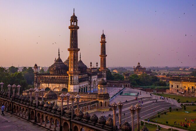 Night Walk Lucknow (2 Hours Guided Walking Tour) - Exploring Lucknow After Dark: An Authentic Night Walk