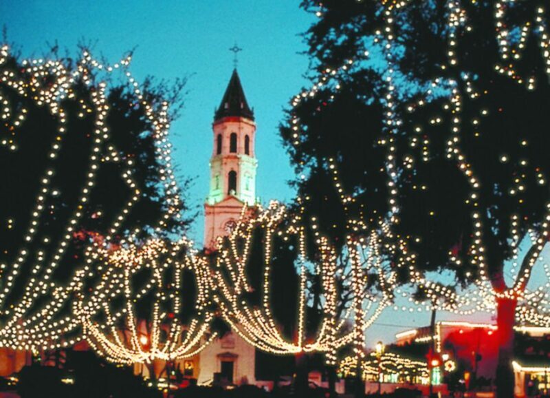 Nights of Lights Celebration in St. Augustine - The Experience: Authenticity, Value, and Atmosphere