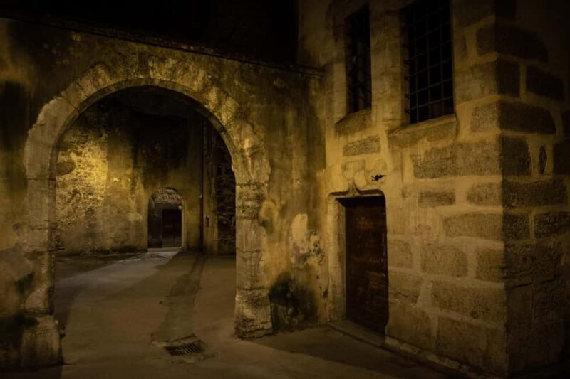 Nighttime guided tour of Chambéry  City of the Dukes of Savoy - What to Expect During the Tour
