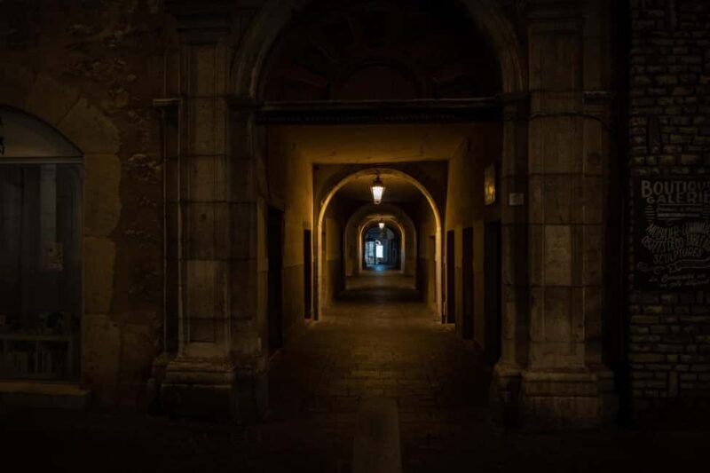 Nighttime guided tour of Chambéry  City of the Dukes of Savoy - FAQ