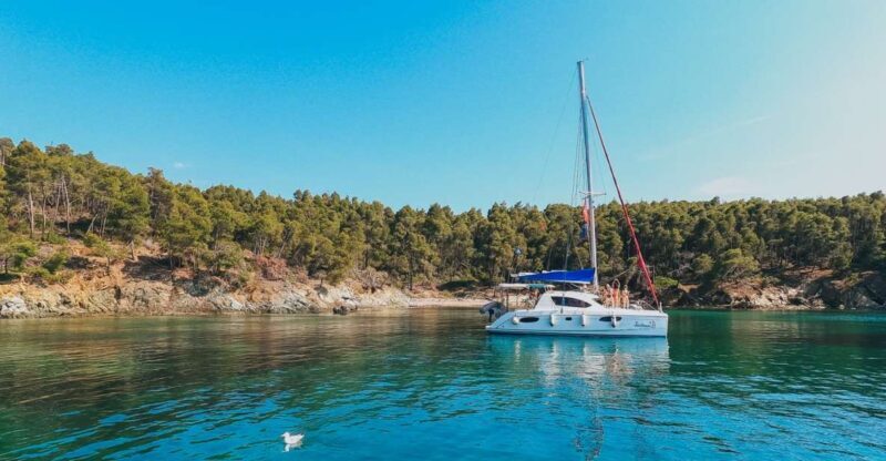 Nikiti: Private Catamaran Day Cruise with Open Bar - The Experience in Detail