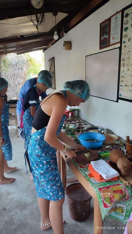 Nilaveli: Sri Lankan Cooking Class with a Local Family - Nilaveli: Sri Lankan Cooking Class with a Local Family
