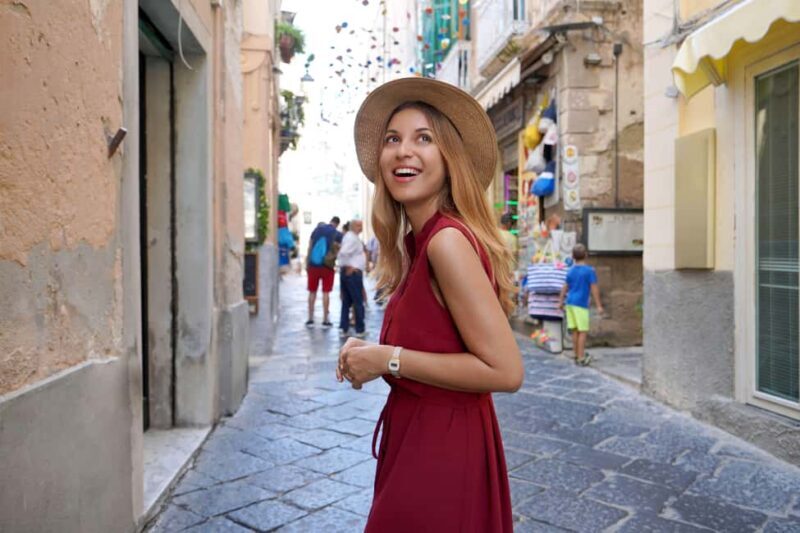Nîmes: Express Walk with a Local in 60 minutes - The Sum Up