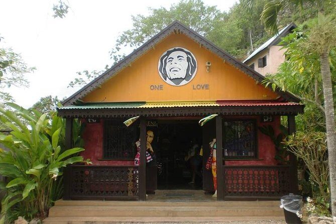 Nine Mile Bob Marley Mausoleum Transportation [ Birthplace ] - Experience the Heart of Jamaica with the Nine Mile Bob Marley Mausoleum Tour