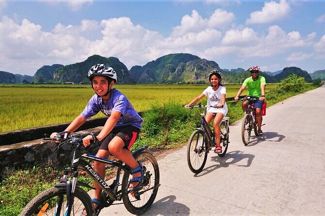 Ninh Binh 2 Day 1 Night Trip Small Group Tour With 4 star Hotel - FAQ