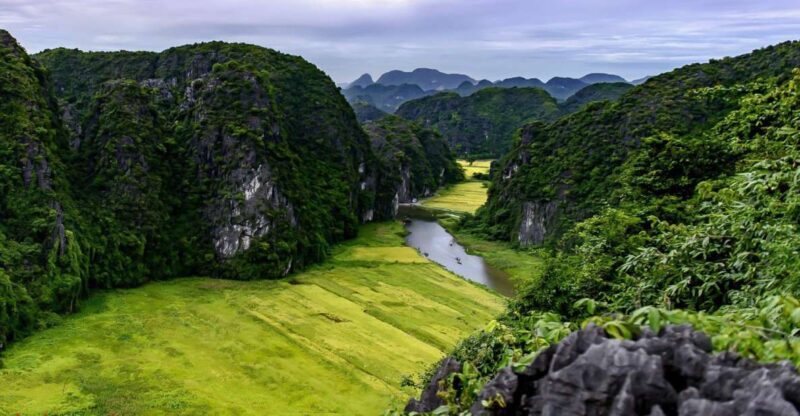 Ninh Binh Daily: Hoa Lu, Mua Cave, Tam Coc, Bike & Swimming - Key Points