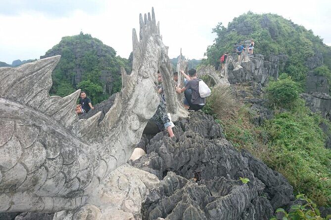 Ninh Binh Daily Tour All-Inclusive Bus, Guide, Lunch & Activities - FAQ