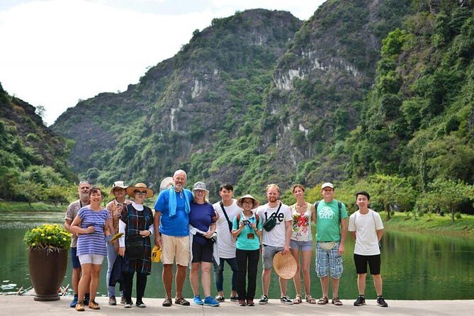 Ninh Binh Daily Tour: Hoa Lu - Am Tien Cave- Trang An boat ride - FAQ