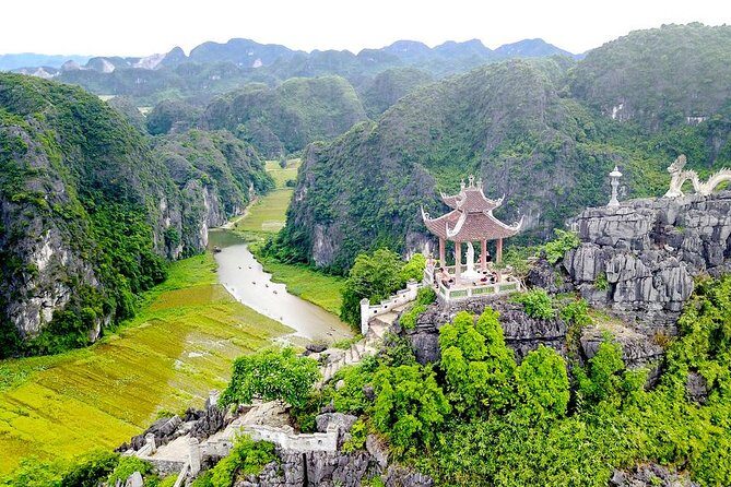 Ninh Binh Daily Tour: Hoa Lu -Mua Cave -Tam Coc- Bike-Swimming with Sunset Party - Who Will Love This Tour?