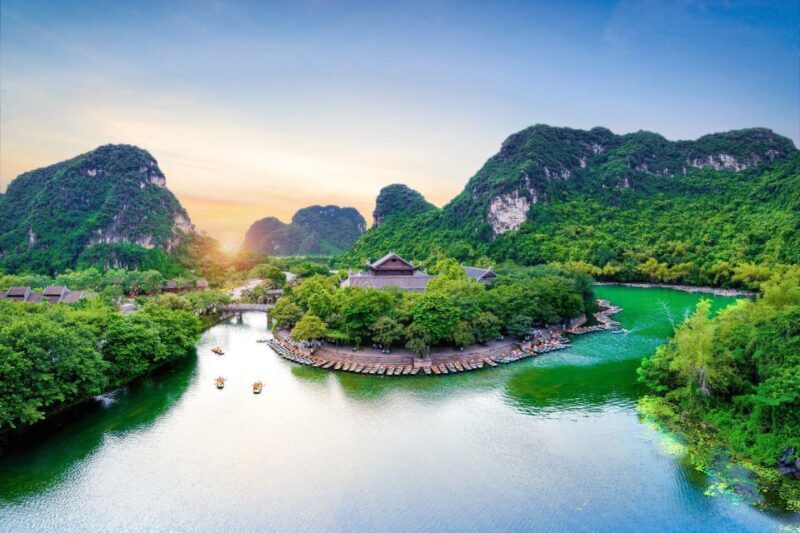 Ninh Binh Day trip, limousine bus, buffet lunch - best price - Frequently Asked Questions