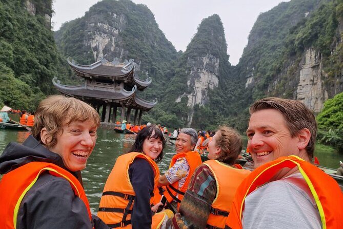 Ninh Binh Full Day to Hoa Lu, Tam Coc & Mua Cave Via Boat & Bike - Experience the Best of Ninh Binh in a Full Day Tour from Hanoi