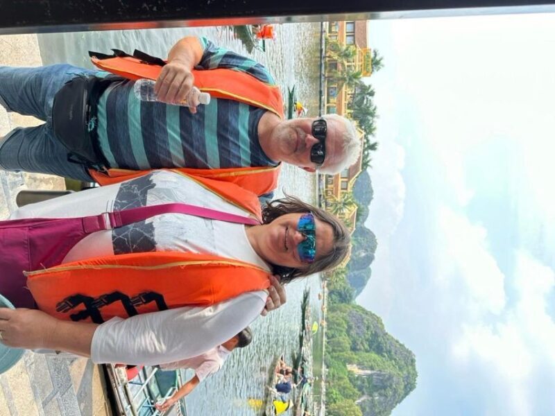 Ninh Binh Group tour : Hoa Lu Tam Coc Mua Caves by Limousine - FAQ