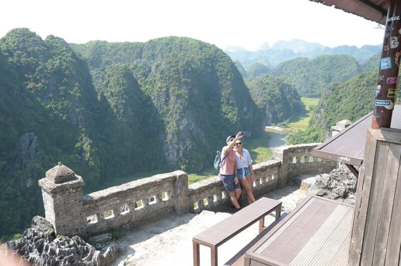 Ninh Binh : Hoa Lu, Trang An & Mua Cave 1 Day Trip - Exploring Ninh Binh: A Day with History and Nature