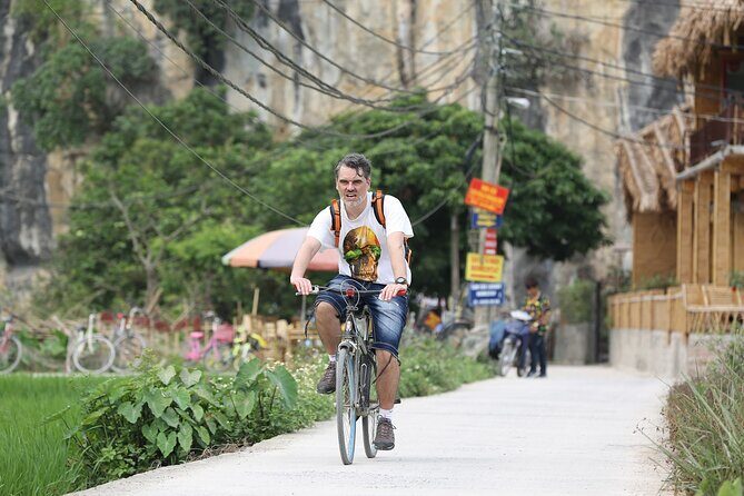 Ninh Binh luxury Day trip to Mua Cave, Tam Coc, Bich Dong, Boat & Bike - Key Points