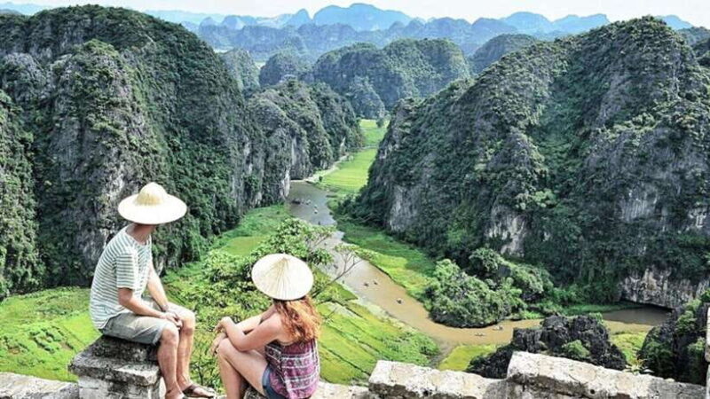 Ninh Binh Sunset Tour & Hoa Lu Ancient Town Visit - Who Should Consider This Tour?