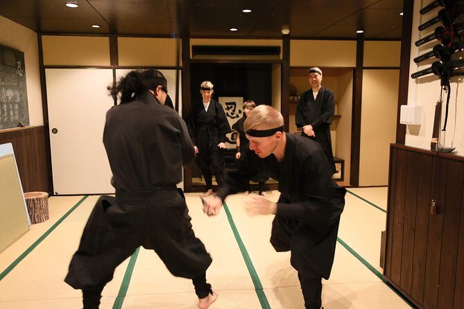 Ninja 2-hour Hands-on Lesson by Japanese master in Kyoto -Medium - A Fun and Practical Look at the Kyoto Ninja Lesson