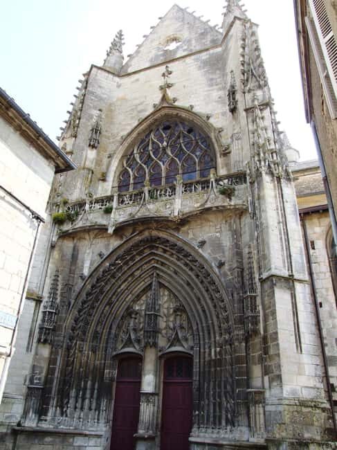 Niort: Guided Walking Tour of the City - A Deep Dive into Niort’s Past and Present
