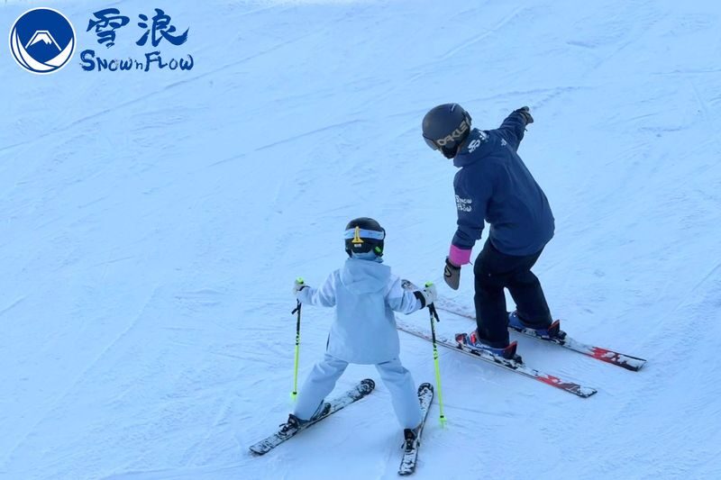 Niseko Private 3-Hour/6-Hour Ski/Snowboard Lessons - What to wear, rent, and bring