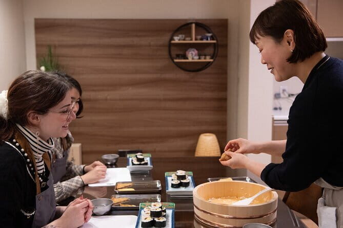 Nishiki Market, Private Sushi class & Sake Tasting in Townhouse - In-Depth Review: What to Expect from This Kyoto Culinary Adventure