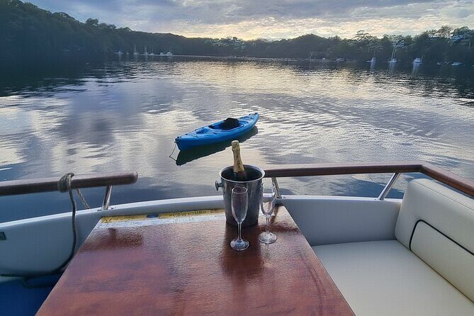 No licence Self Drive Boat Hire Sydney Harbour - Authentic Experience and Unique Perspectives